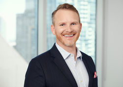 Headshot corporate photography dubai