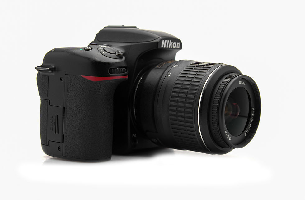 الصورة المصغرة: Nikon D7500 with AF-S 18-55mm f/3.5-5.6G ED VR Lens