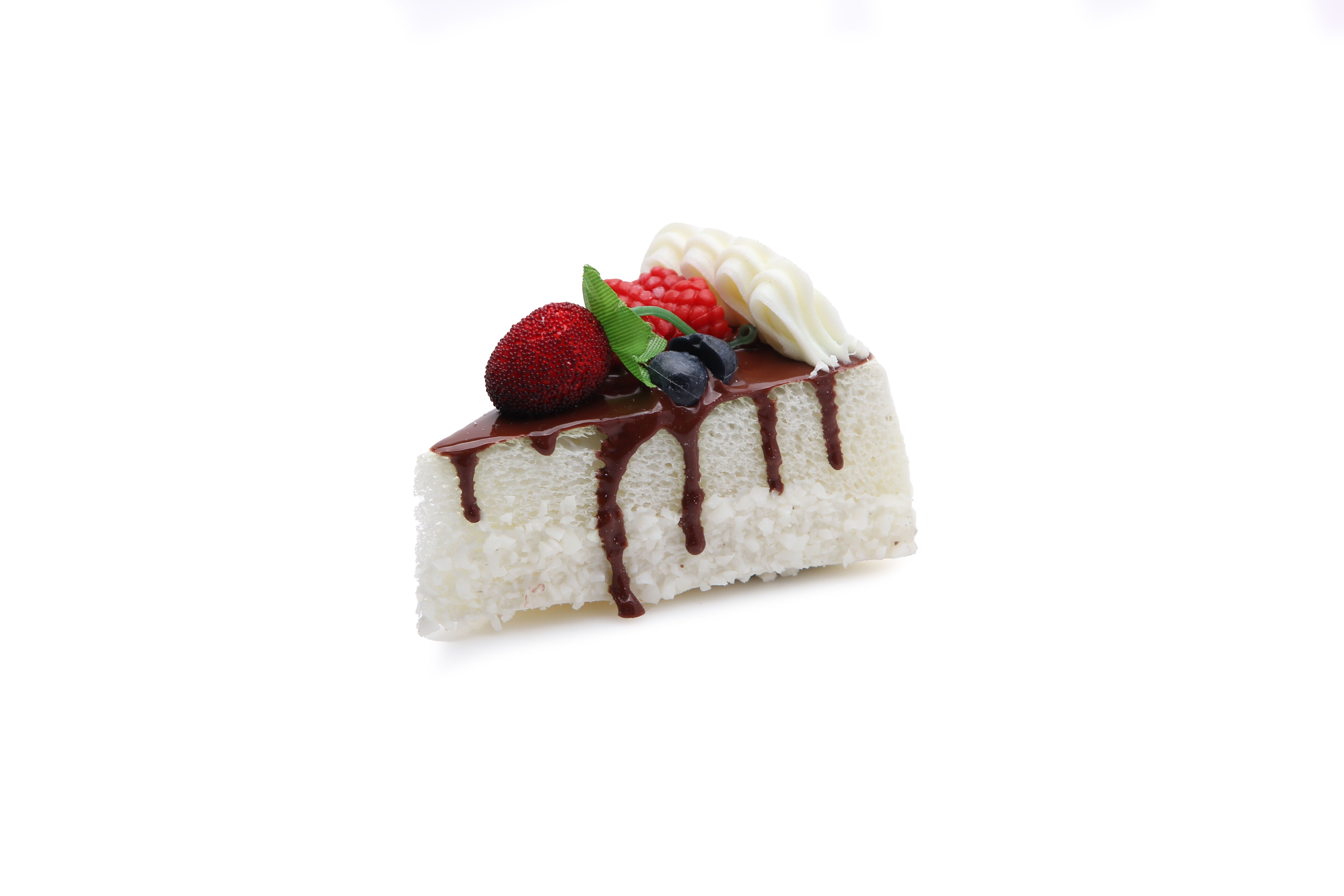 Fake White Cake with Fruits