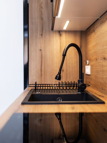 2-Bedroom apartment with private garden - kitchen