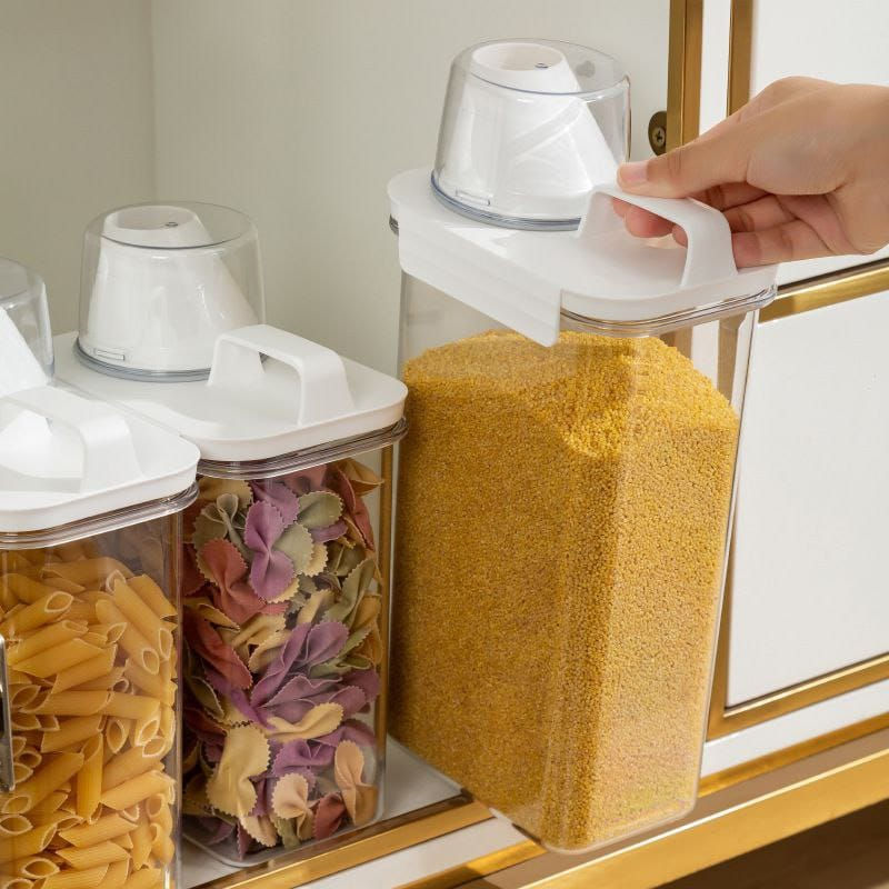 Thumbnail: Storage containers with measuring cup