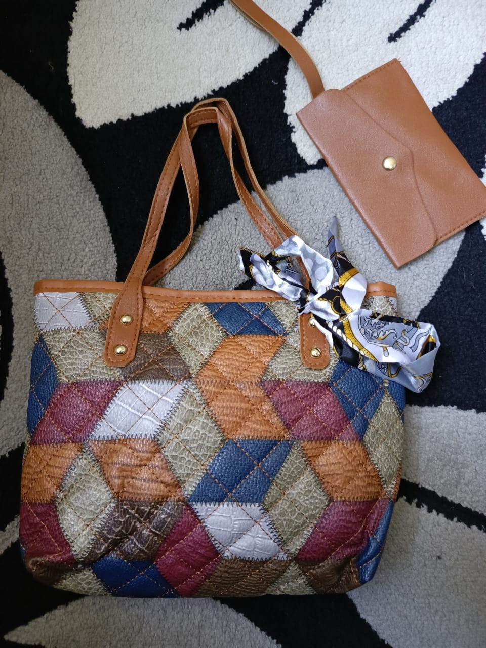 Thumbnail: diamond grid printed handbag