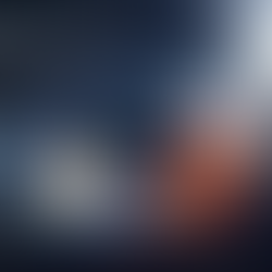 Yogveda Yoga Bern: Eine komplexe konzeptionelle Visualisierung, die das Rad des Samsara, das Spiel der Gunas, Karma, das Gepäck der Samskaras und den Weg zur Befreiung (Kaivalya) zeigt.