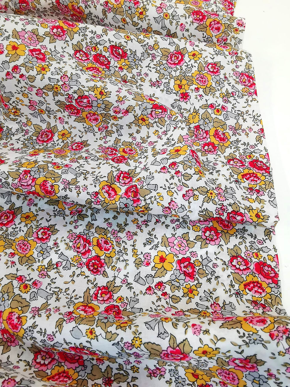 Thumbnail:  Deadstock - Cotton Lawn - Floral Print - Ivory And Red