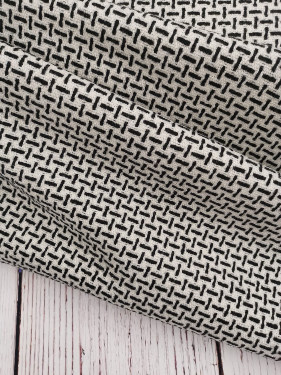 Dress Fabric -  Wool Mix - Polyester - Black And White
