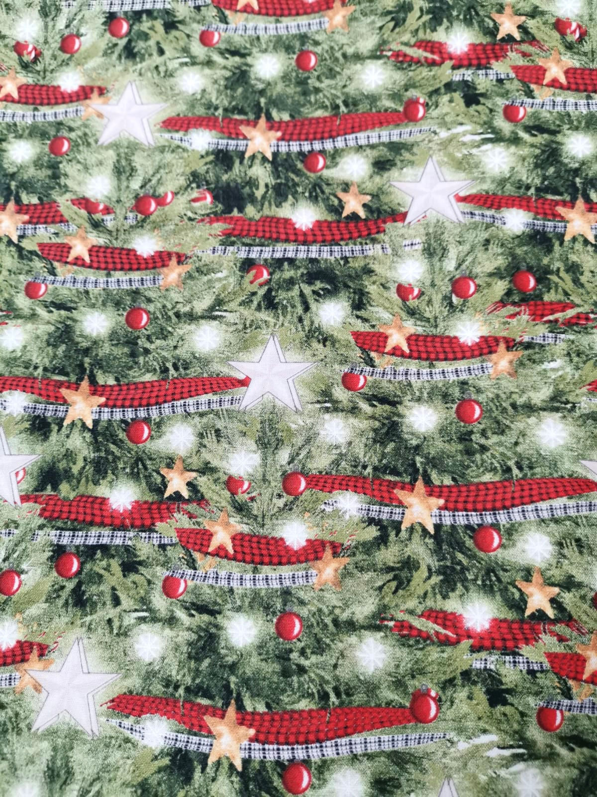 Quilting Cotton - Christmas Tree Garland Print - Green And Multi