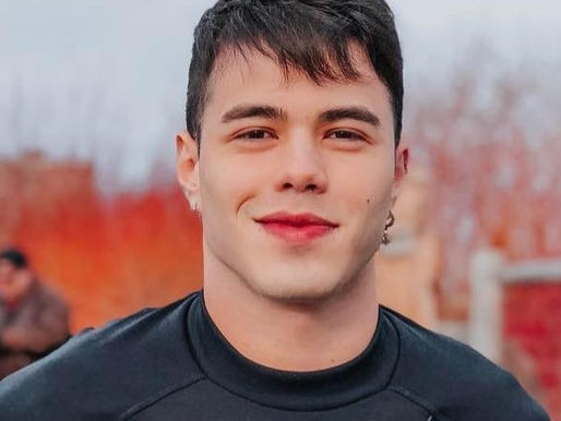 Gustavo Rocha estreia perfil na Privacy e é mais um a se aventurar na venda de conteúdo online