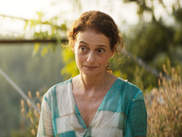 Denise Fraga vive personagem em busca da morte com dignidade em “Sonhar com Leões”