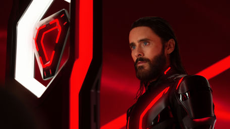 TRON: Ares traz IA, aventura e o videoclipe “As Alive As You Need Me To Be” do Nine Inch Nails