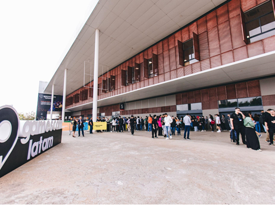 No segundo dia de evento, gamescom latam destaca a proteção de crianças e adolescentes no universo gamer