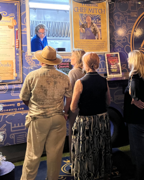 Hamlets Eatery Food Truck at The Bazaar on Apricot