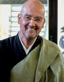 Maître ZEN_edited_edited_edited.jpg