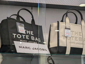 マークジェイコブス　トートバッグ