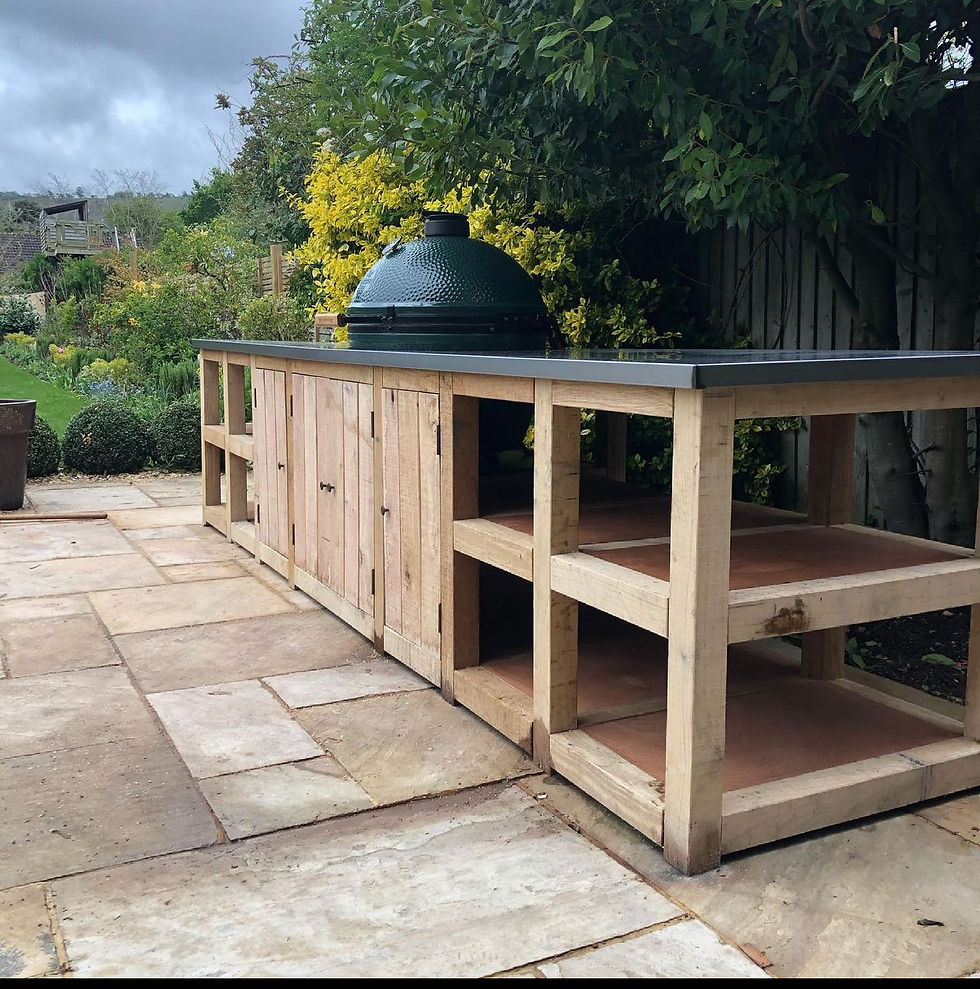 Bespoke Chunky Green Oak BBQ Area with Powder-Coated Aluminium Top – The Ultimat