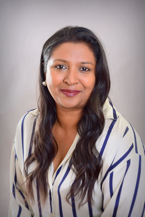 Headshot Professional picture (1).JPG