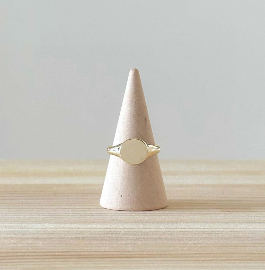 טבעת חותם טבעת חותם לגבר טבעת חותם לאישה טבעת חותם לגבר זהב טבעת חותם לזרת טבעת חותם מזהב