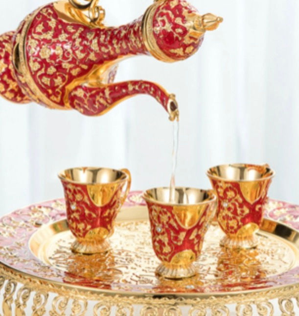 Thumbnail: Turkish tea gift set