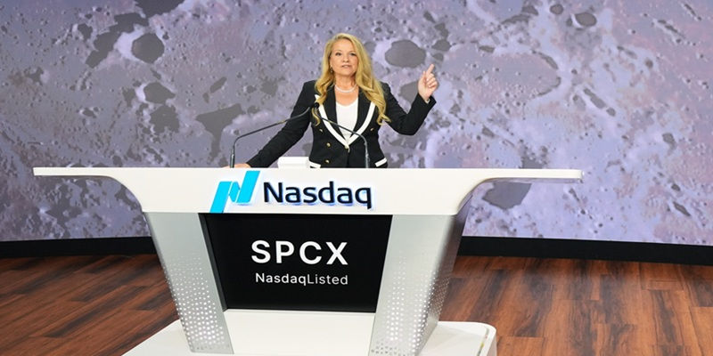 What to do with SpaceX stock now