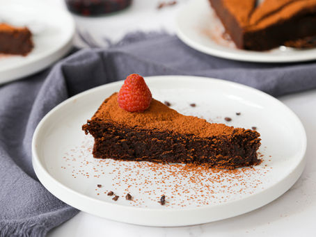 Flourless Dark Chocolate Cake