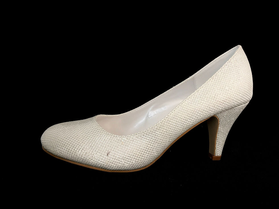Classic pumps