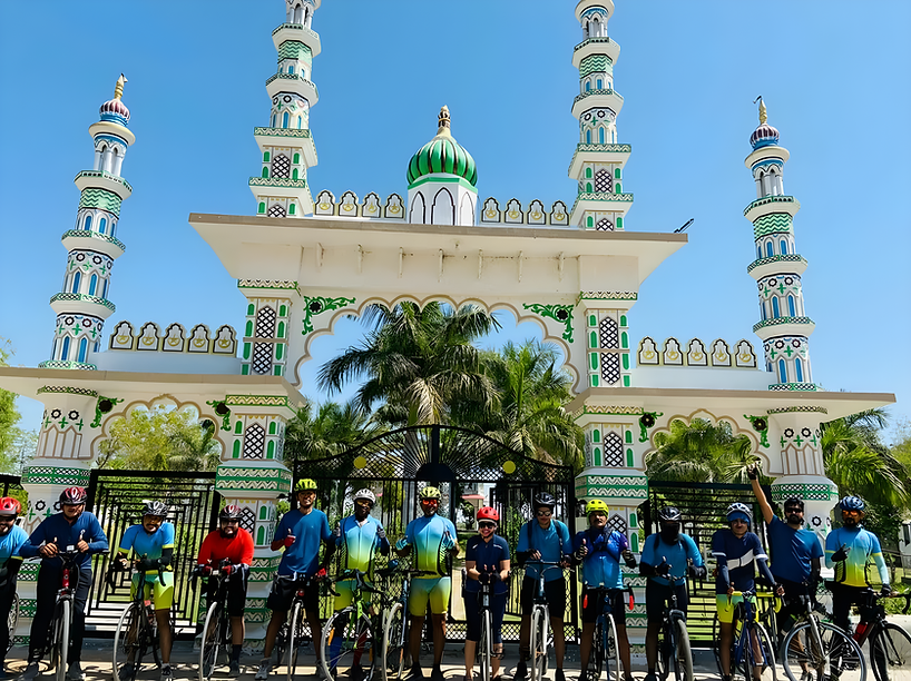 SCJ-200 Explore Lakes Ride Expedition