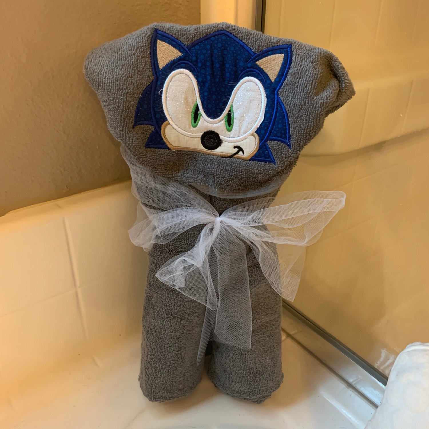 sonic hooded towel