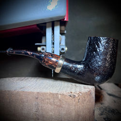 Bent stubby billiard