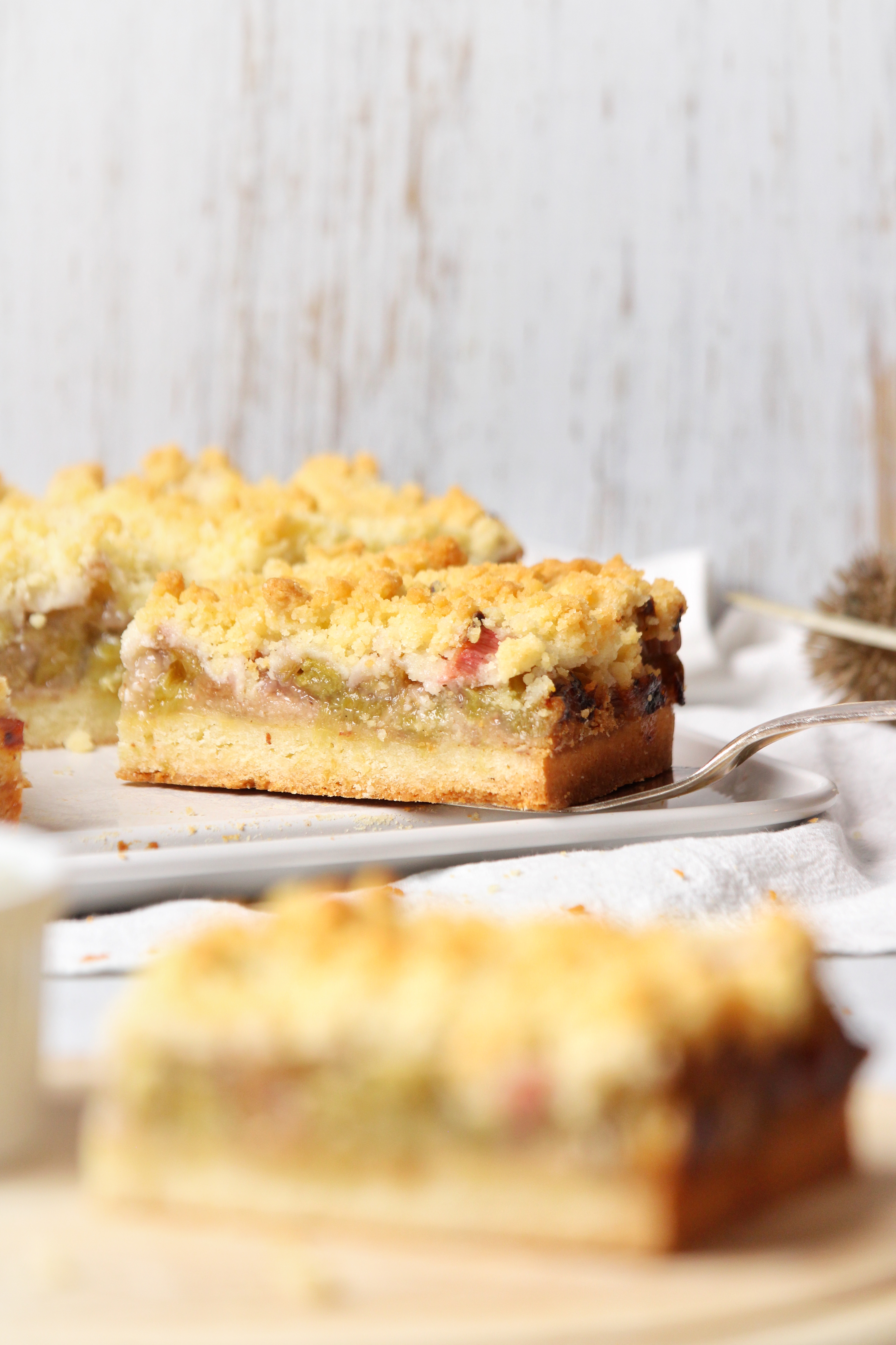 Rhabarber-Streusel-Schnitten