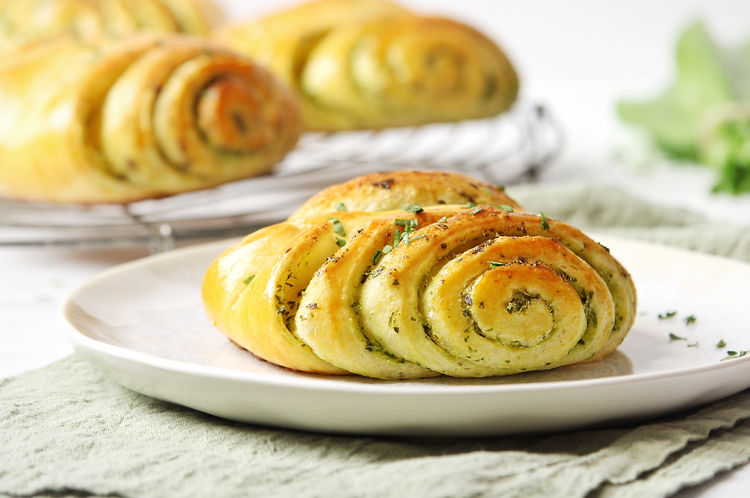 Bärlauch-Franzbrötchen