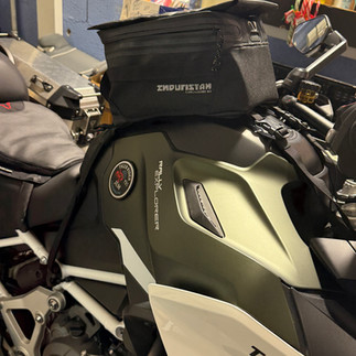 Sandstorm 4H Tank Bag