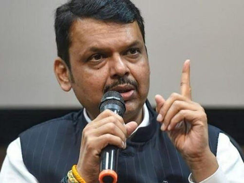 एकही गाव कुठेही जाणार नाही; बेळगाव, कारवार, निपाणीही परत मिळव: उपमुख्यमंत्री देवेंद्र फडणवीस...