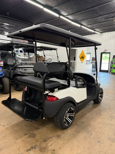 Thumbnail: Club Car Tempo