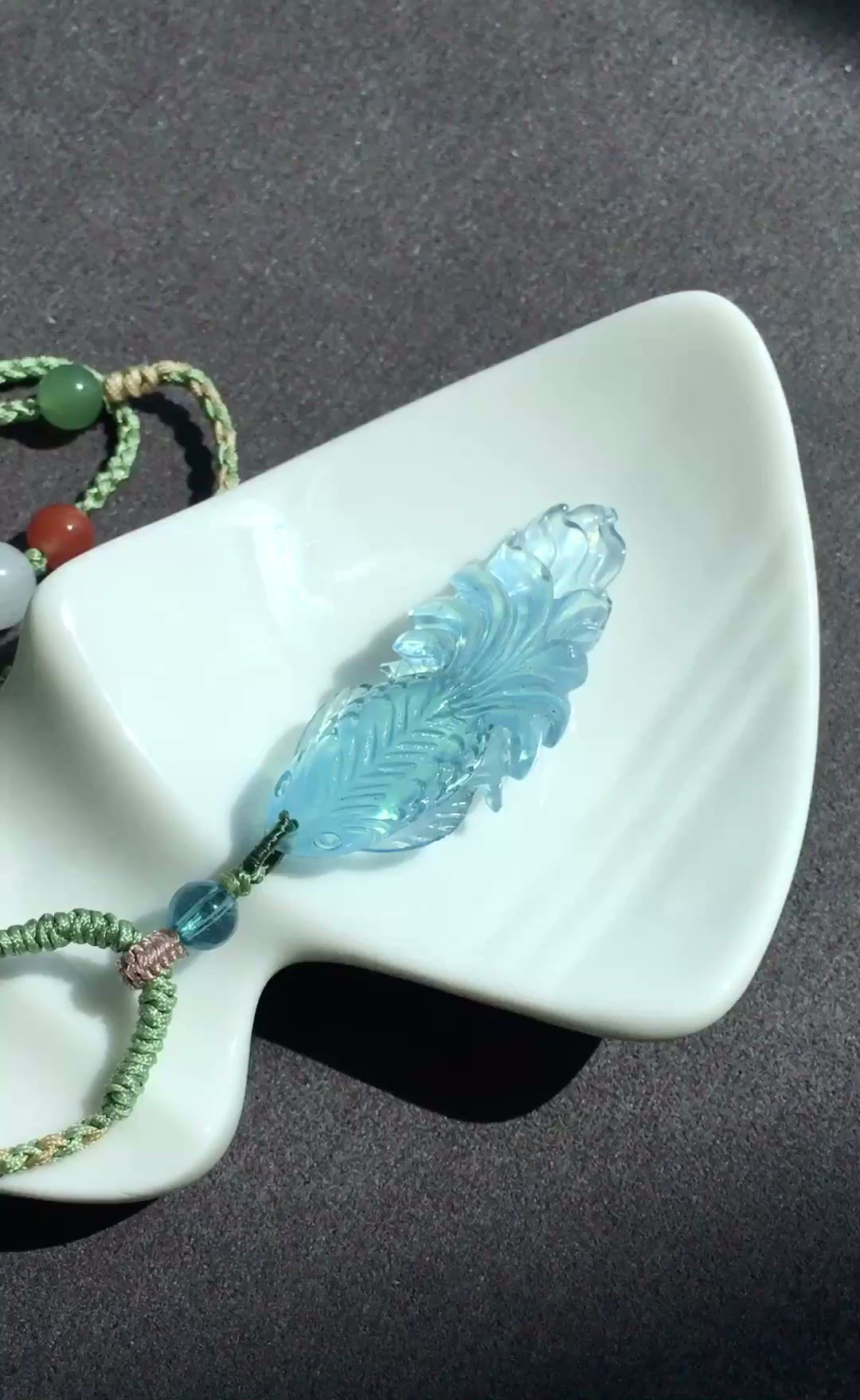 Aquamarine carved goldfish pendant