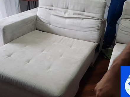 Nunca lavou o sofá?