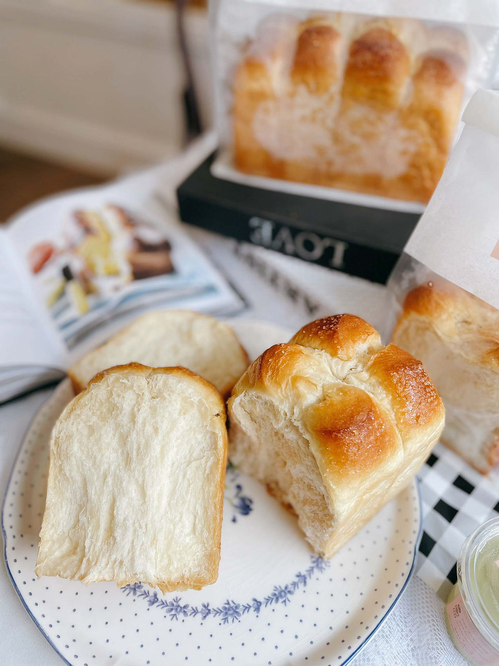 ภาพขนาดย่อ: Tokyo Milk Full Loaf Bread