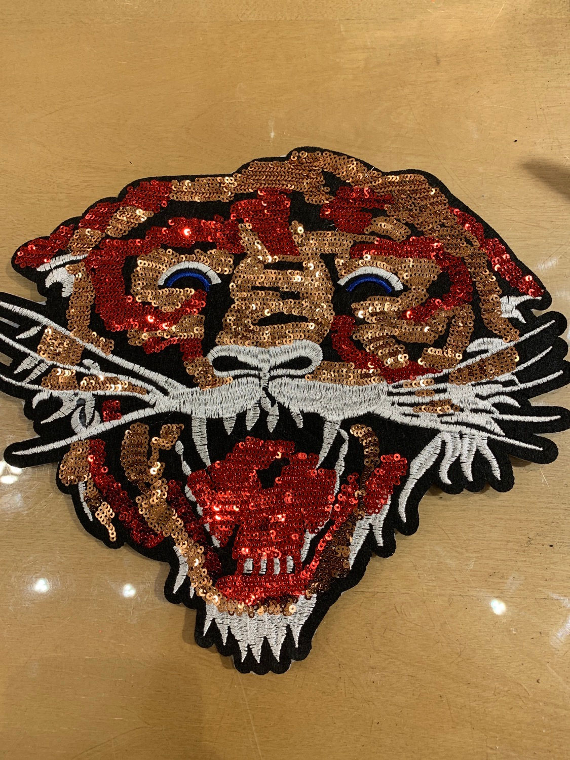 Blue Eyes Sequin Tiger