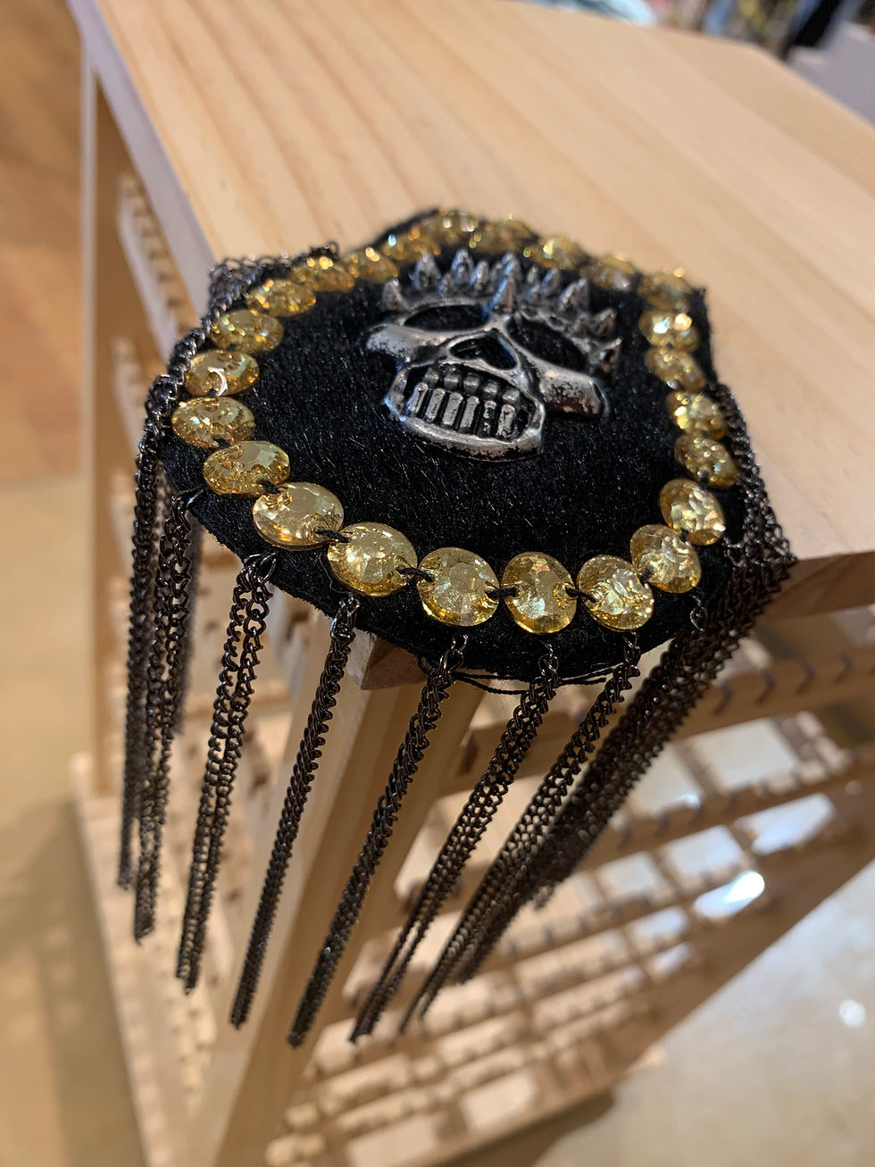 Thumbnail: Skull Fringe Epaulettes 