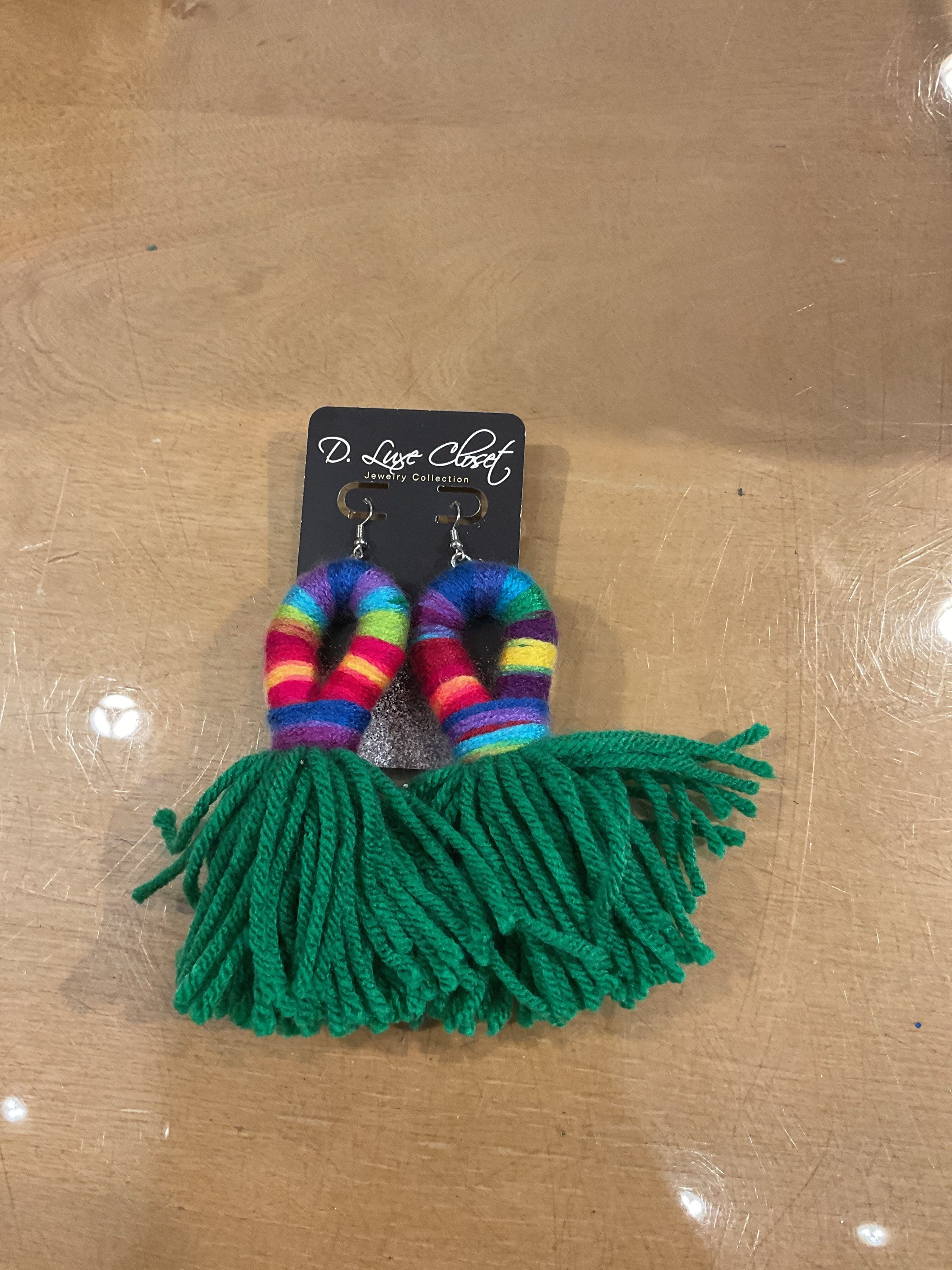 D. Luxe Green Colorful Yarn Ankh