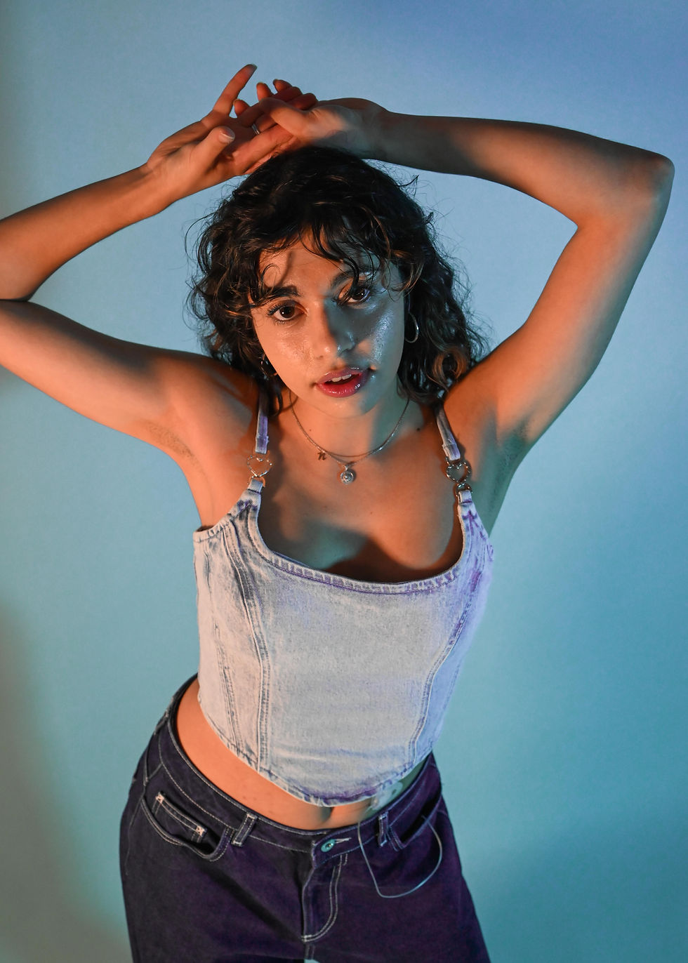 Minimal portrait photography using studio lightning,