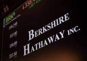 Berkshire Hathaway eyes bigger stake in Japan’s top trading houses