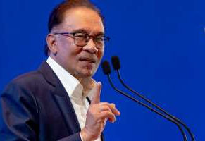 Malaysia's banks urged to navigate complexity, transform economy