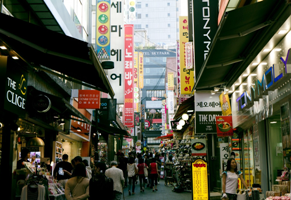 South Korea growth misses forecast, GDP shrinks 0.2%