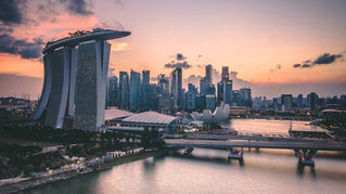 Asia Family Offices Shift to Multi‑Hub Model Across Singapore, Hong Kong and UAE