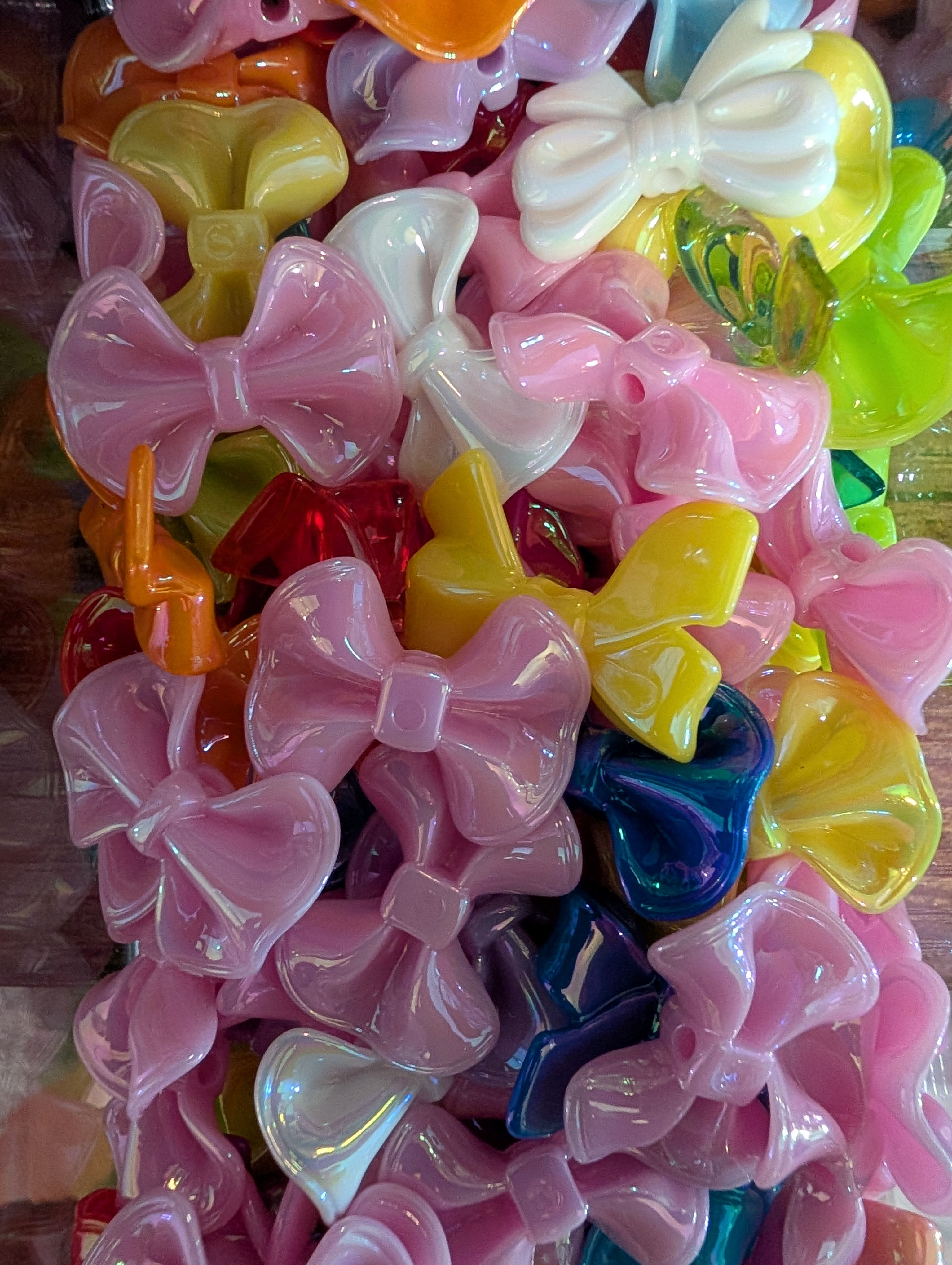 Shiny Bows
