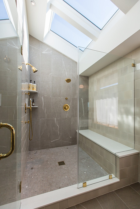 RE1HAVEN21-17 Shower.jpg
