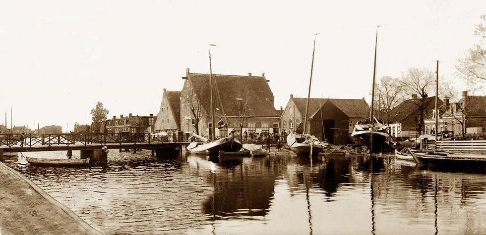 Folkk in Lemmer is een unieke evenementenlocatie, trouwlocatie en afscheidslocatie in een voormalige kerk in Friesland. Inspirerende plek voor zakelijke bijeenkomsten, ceremonies, workshops, vergaderen en stijlvolle events nabij Heerenveen, Joure en Emmeloord.