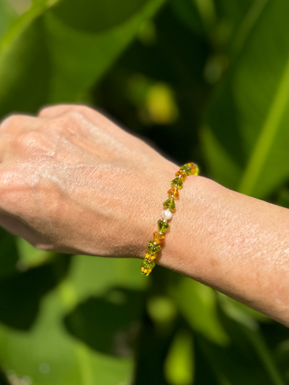 Thumbnail: handmade tropical jewelry, handmade in usa, elegant hawaiian jewelry, czech glass bracelet, glass flower bracelet, boho