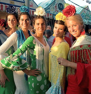 Chicas%20j%C3%B3venes%20en%20la%20Feria%