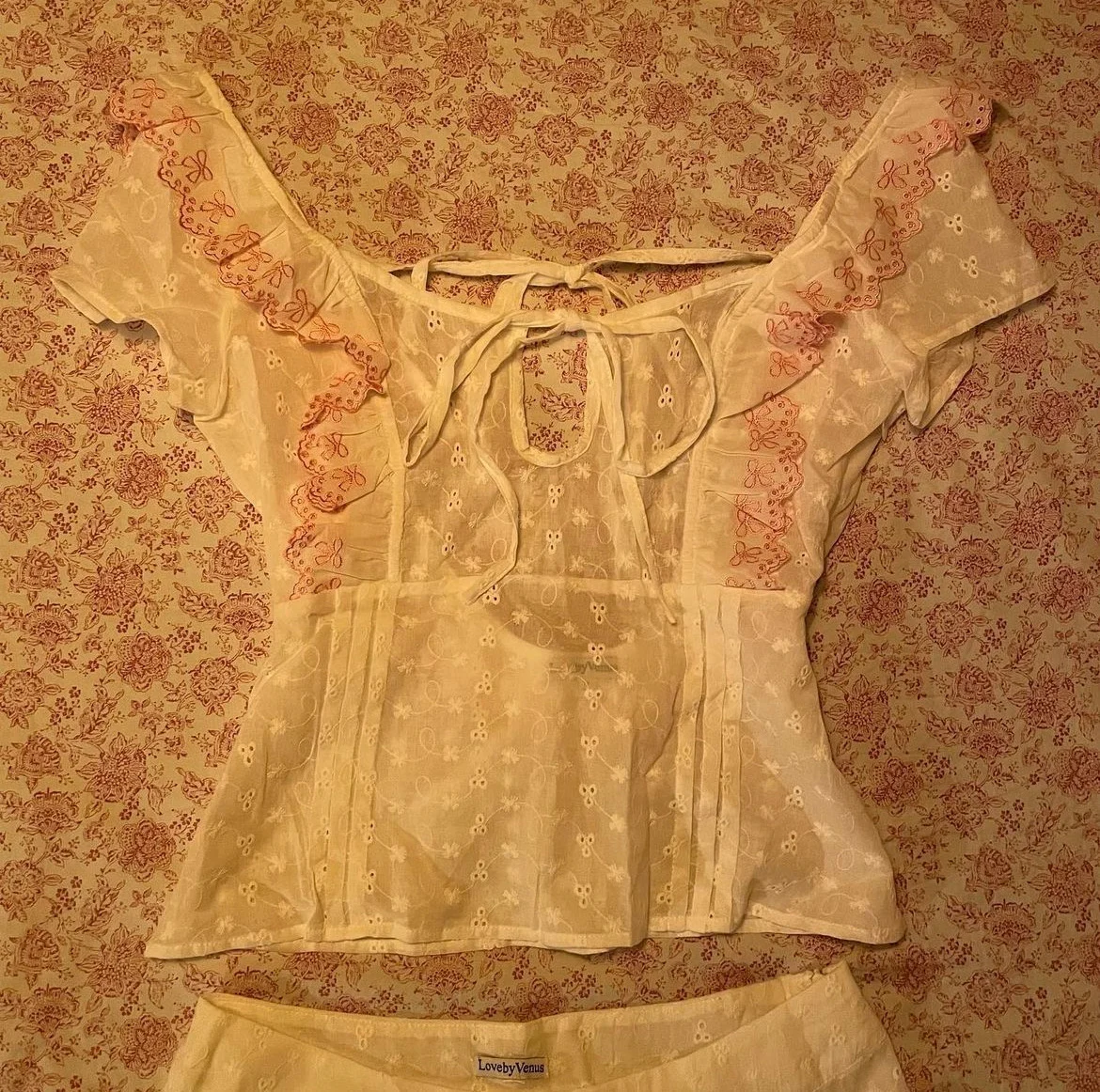 love by venus dainty feminine top linen see through white pink floral