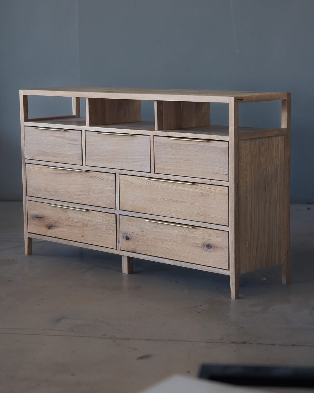 Oakridge Console Table